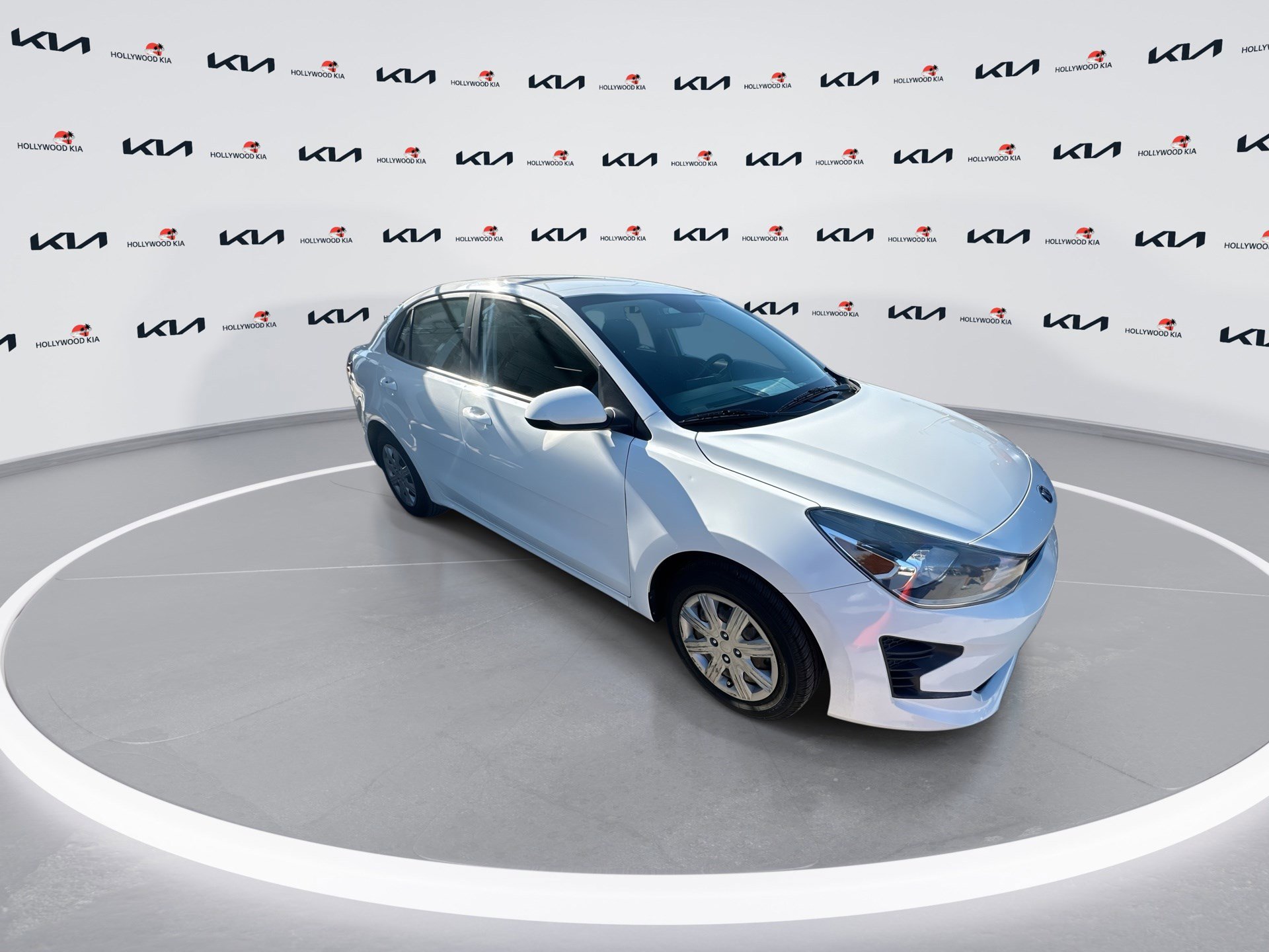 2021 Kia Rio S photo 2