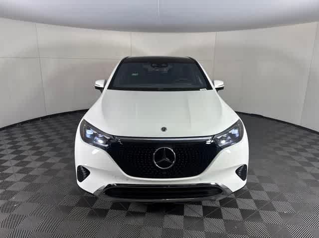 2025 Mercedes Benz EQE SUV 350 photo 9