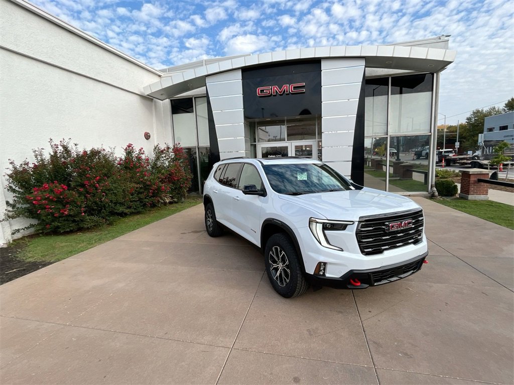 2026 GMC Acadia AT4's photo