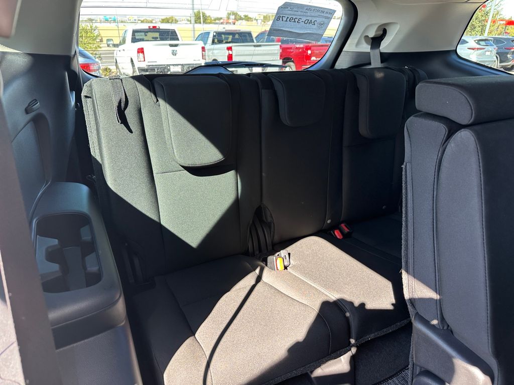 2024 Subaru Ascent Base photo 21