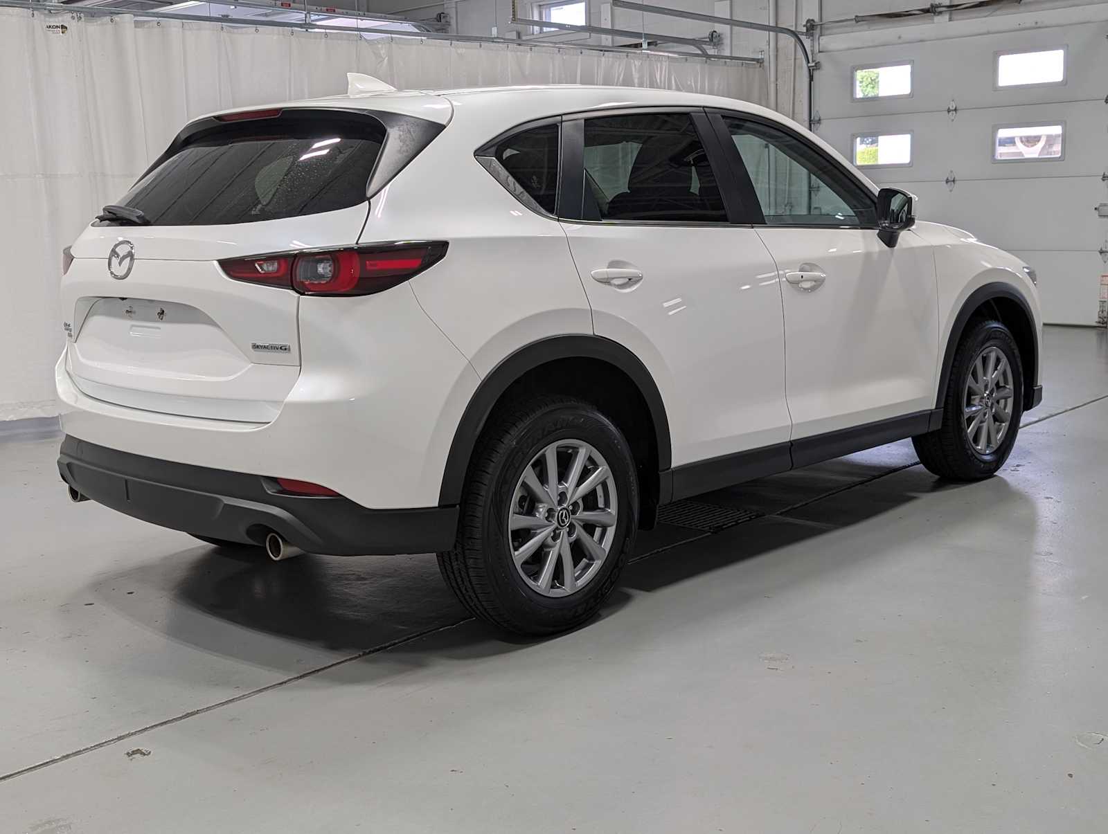 2022 Mazda CX-5 2.5 S Preferred photo 7