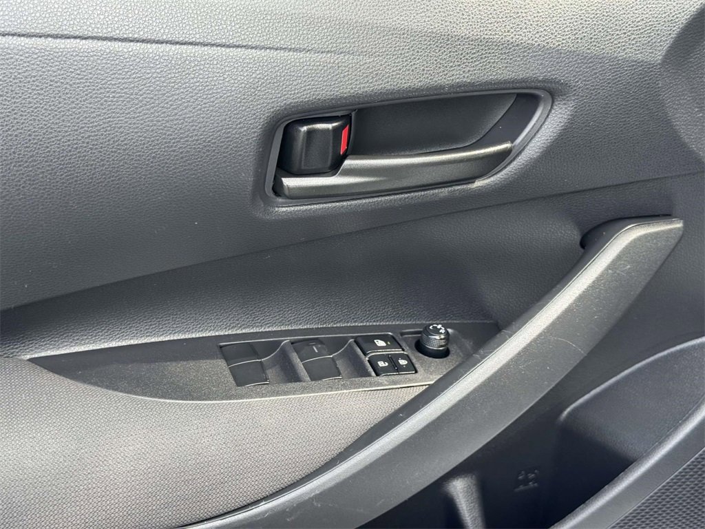 2024 Toyota Corolla LE photo 15