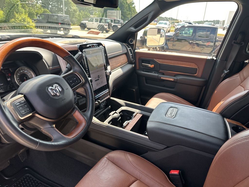 2022 Ram 2500 Longhorn photo 17
