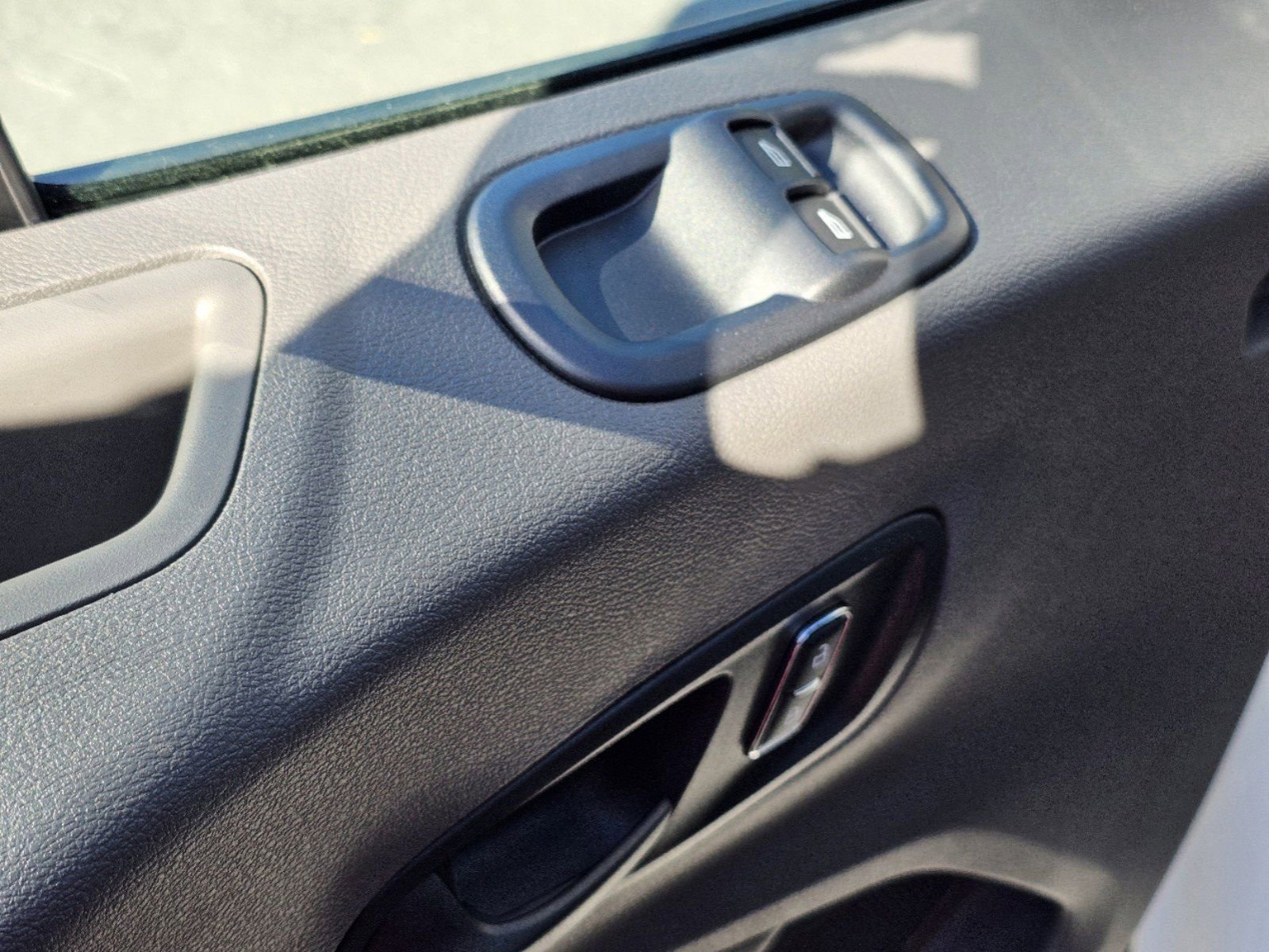 2024 Ford Transit Passenger XL photo 13