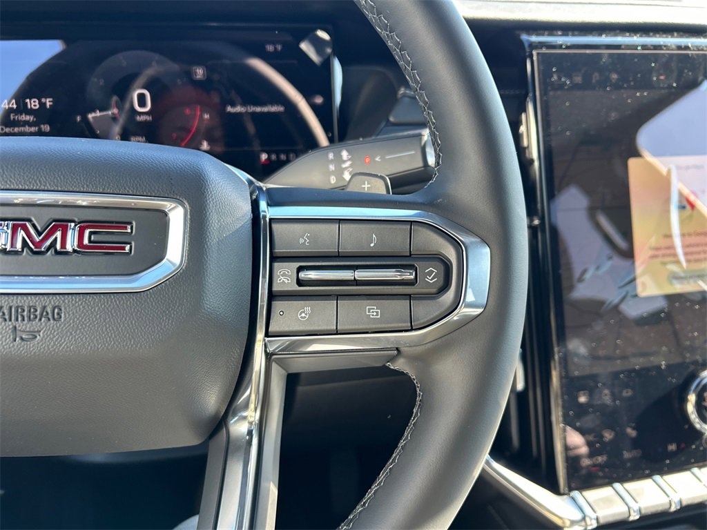 2026 GMC ACADIA - Image 20