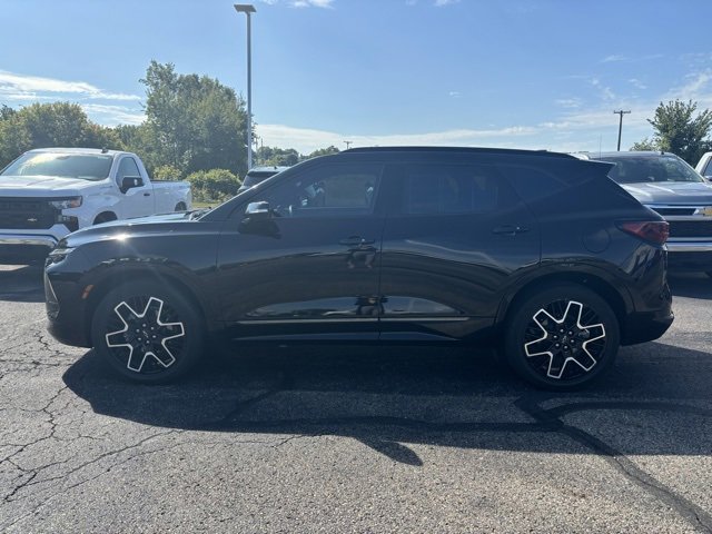2023 Chevrolet Blazer RS photo 5