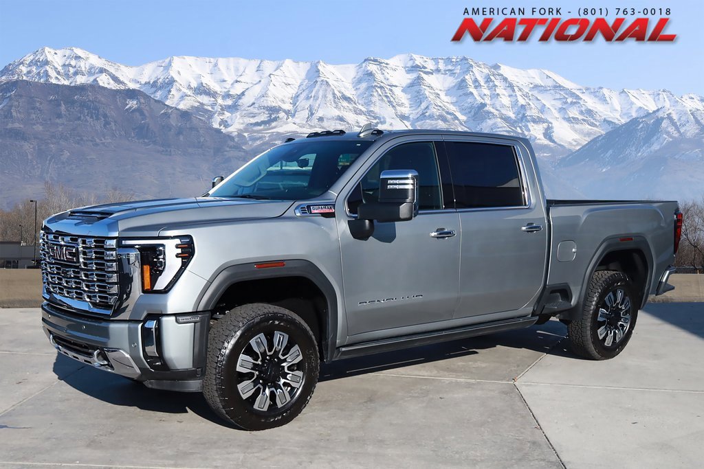 2025 GMC Sierra 3500HD Denali's photo