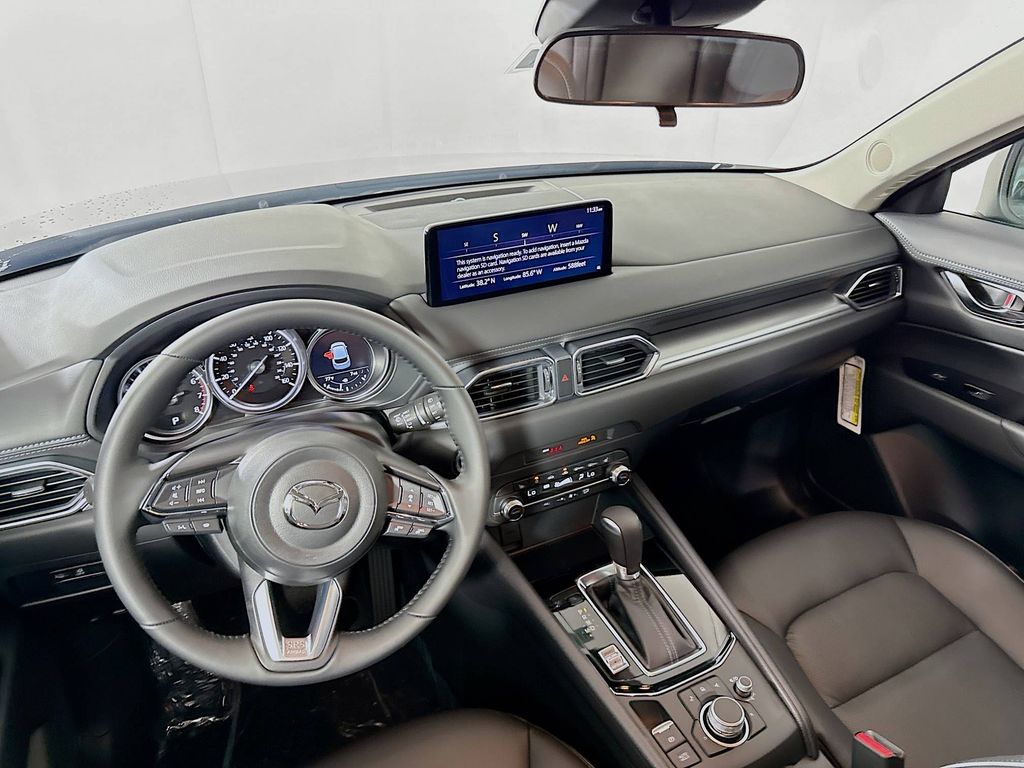 2025 Mazda CX-5 2.5 Select photo 20