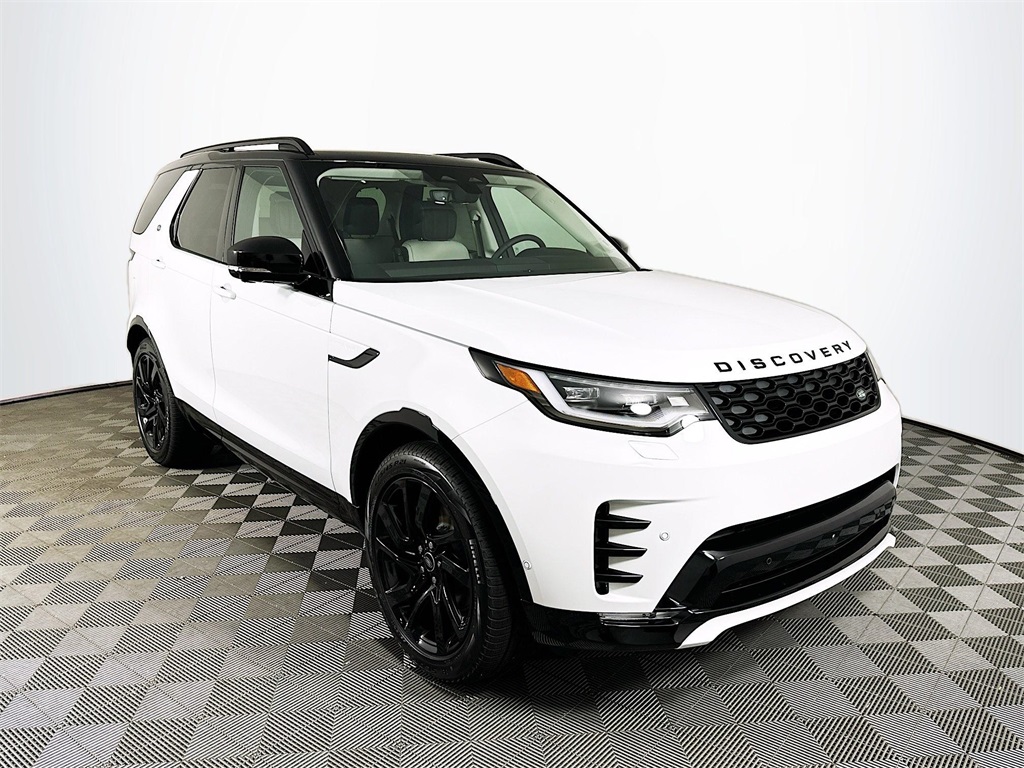 2025 Land Rover Discovery SE photo 3