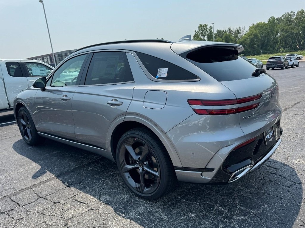 2026 Genesis GV70 3.5T Sport Prestige photo 4