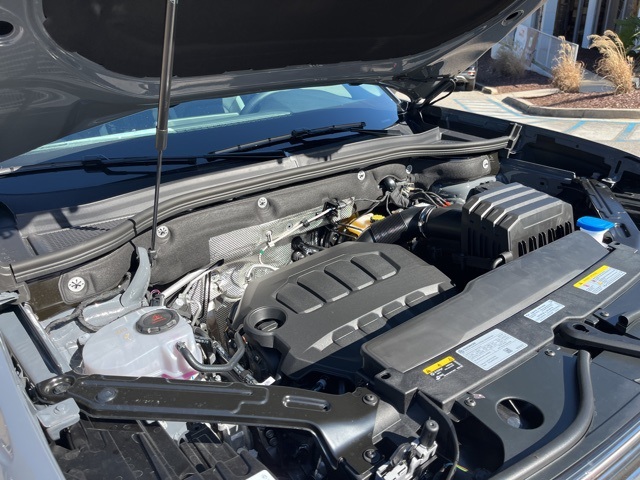 2025 Volkswagen Atlas Peak Edition SE photo 24