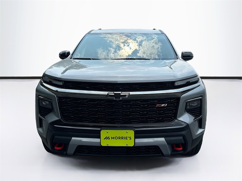 2026 Chevrolet Traverse Z71 photo 2