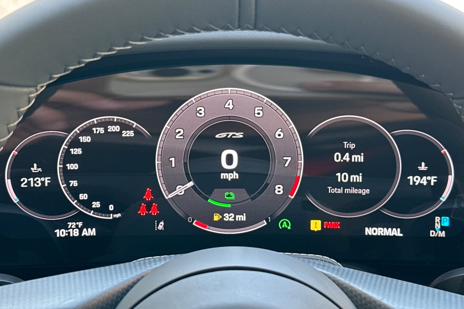 2025 Porsche 911 GTS photo 24