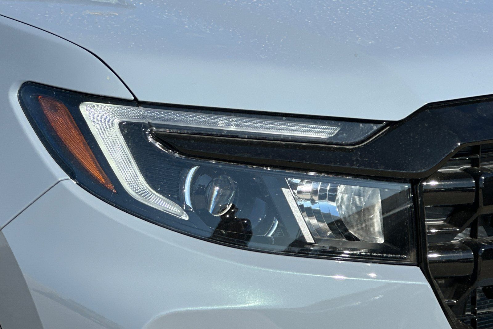 2025 Honda Ridgeline Black Edition photo 29