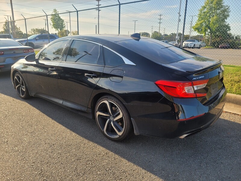 2021 Honda Accord Sport photo 2