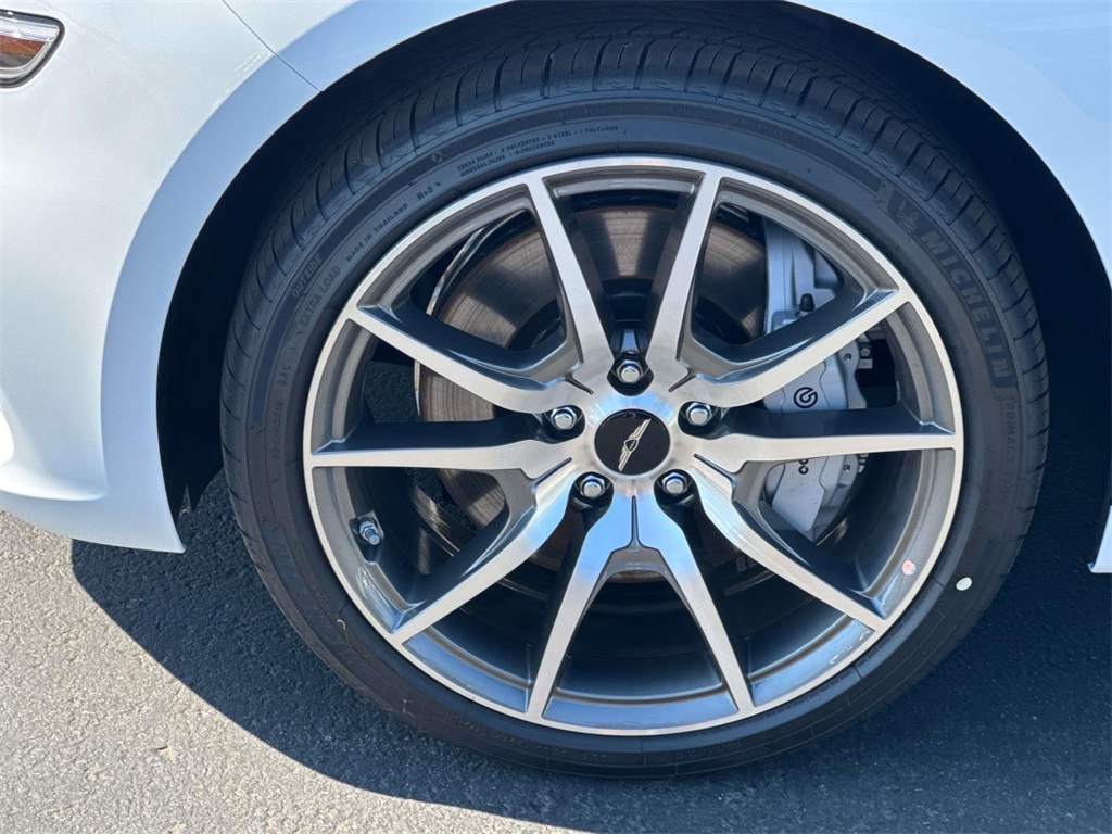 2026 Genesis G70 2.5T AWD photo 16