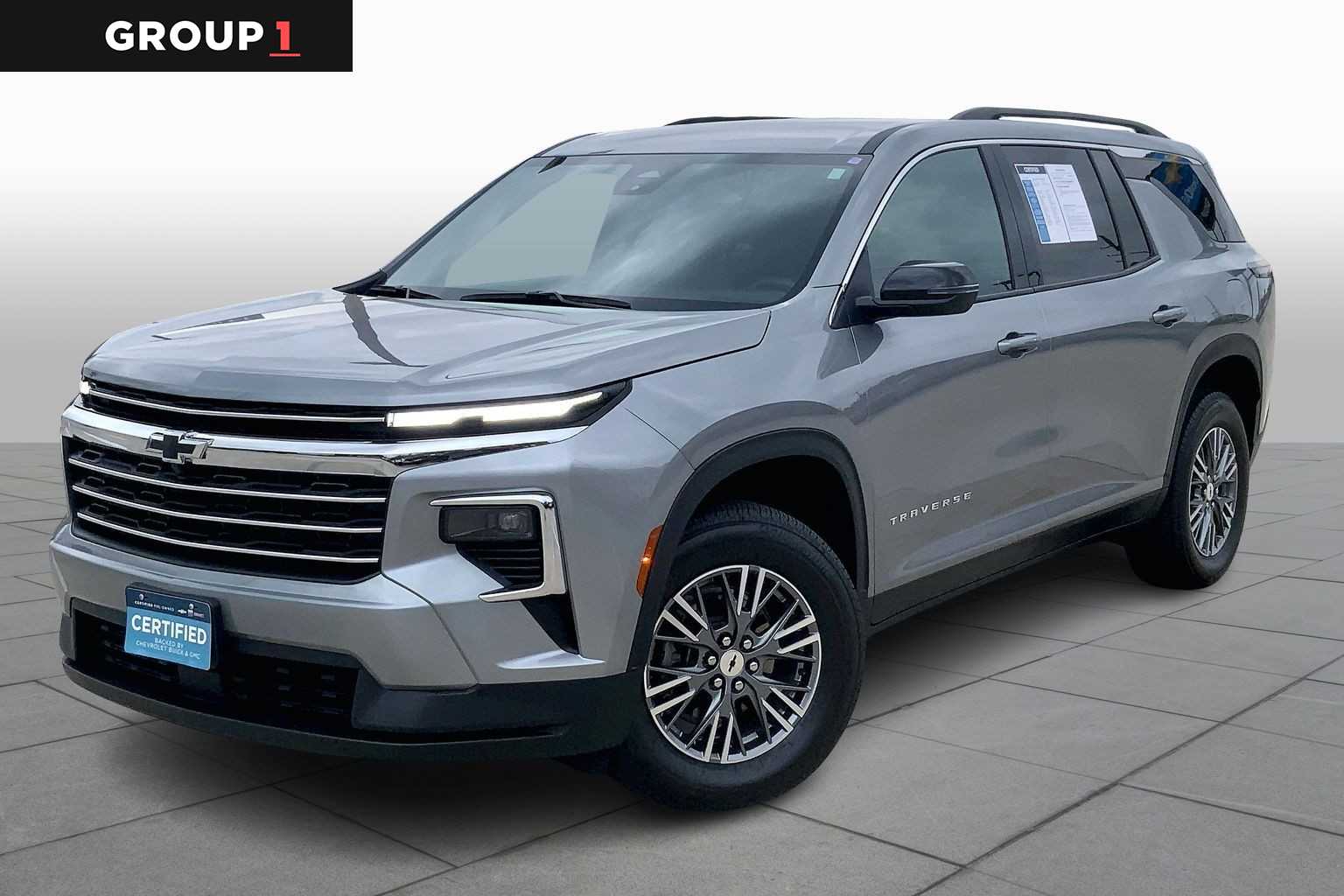 2025 Chevrolet Traverse LT