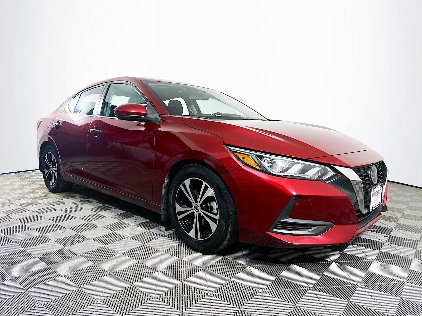 2020 Nissan Sentra SV photo 3