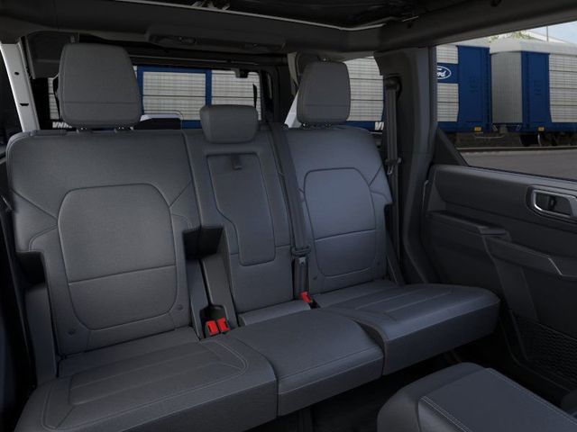 2025 Ford Bronco Outer Banks photo 10
