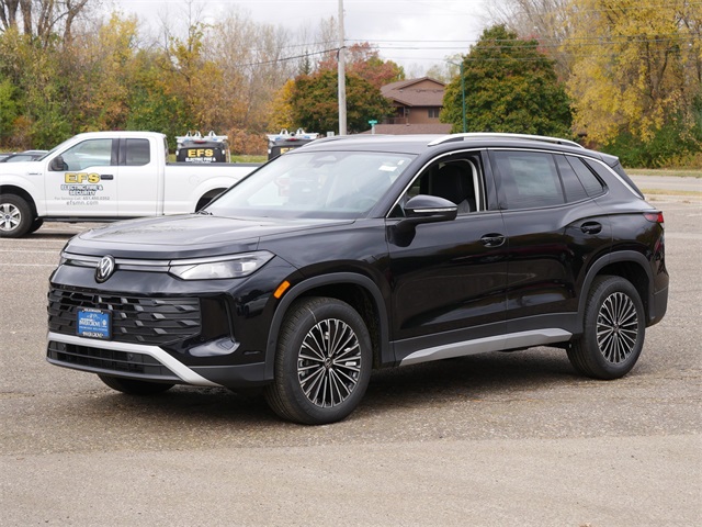 2026 Volkswagen Tiguan S photo 3