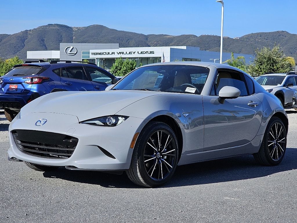 2025 Mazda MX-5 Miata Miata RF Grand Touring photo 4