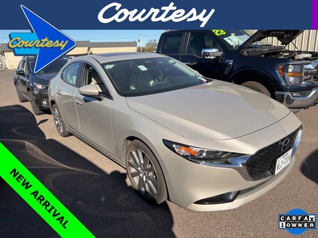 2025 Mazda Mazda3 Preferred's photo
