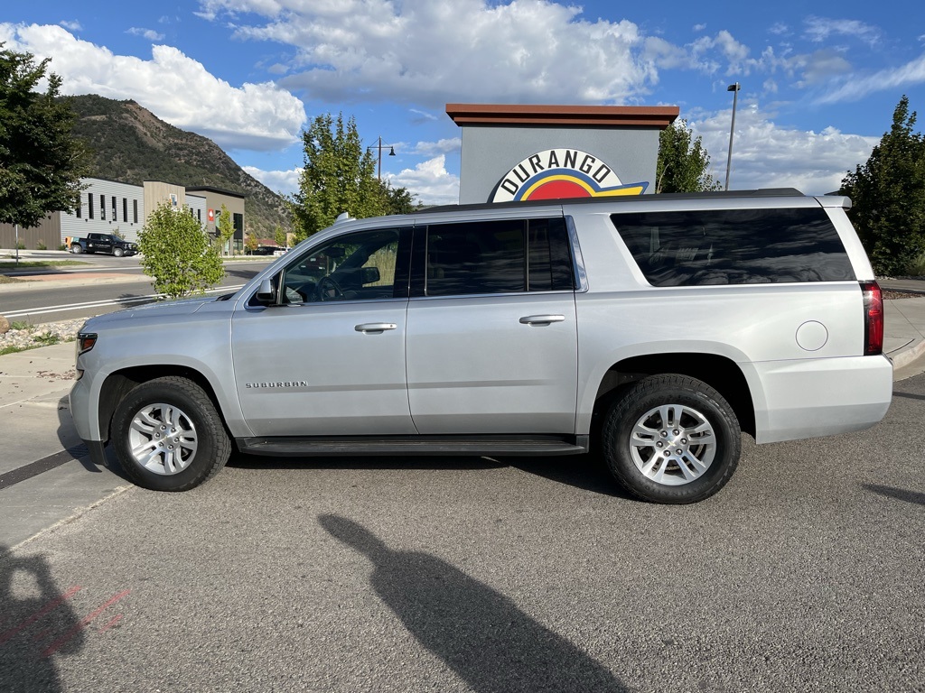 2020 Chevrolet Suburban LS photo 18