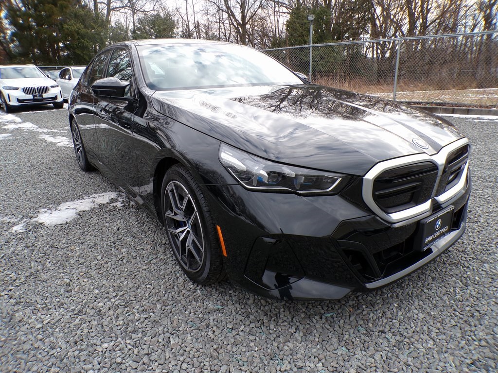 2024 BMW i5 M60's photo