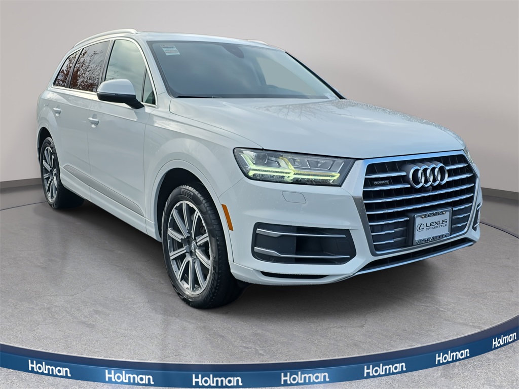 2017 Audi Q7 3.0T Premium Plus photo 2