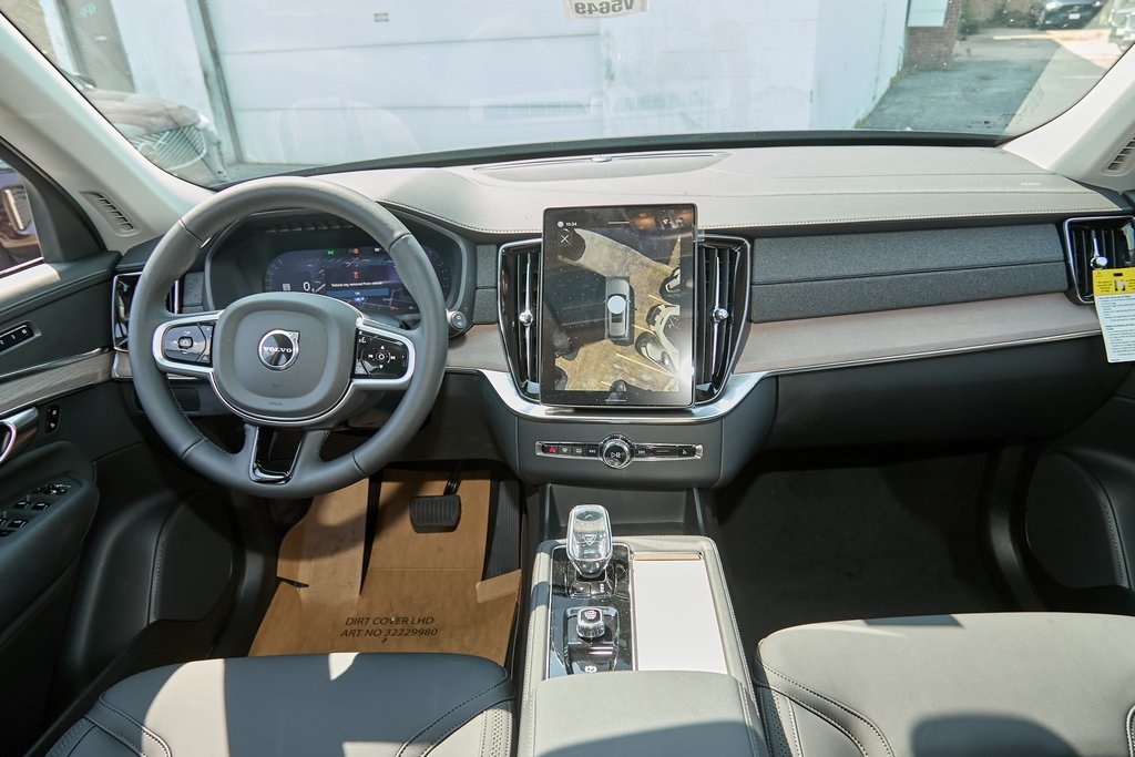 2026 VOLVO XC90 - Image 20