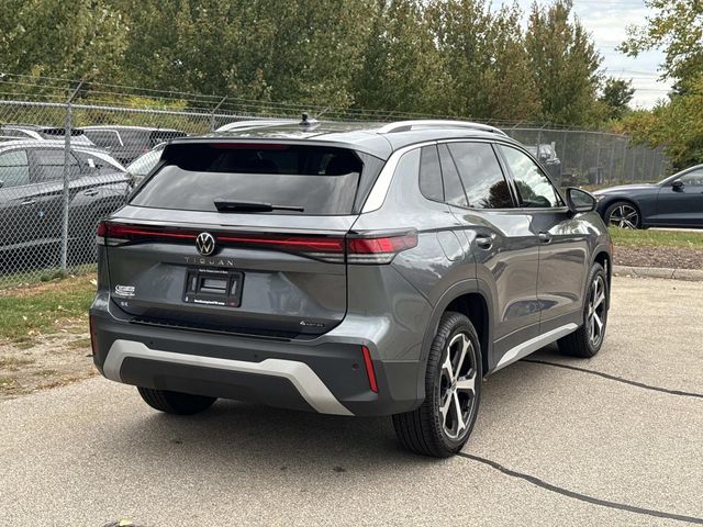 2025 Volkswagen Tiguan SE photo 4