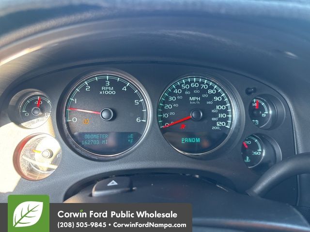 2009 Chevrolet Suburban 1500 LTZ photo 16