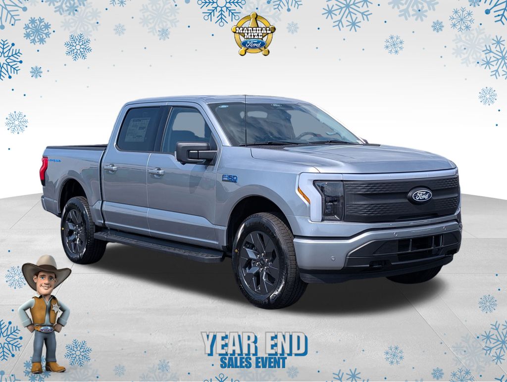 2025 Ford F-150 Lightning Flash's photo