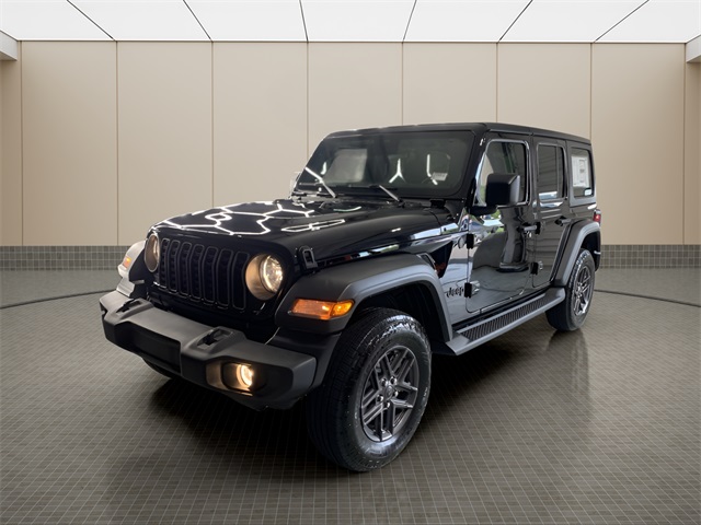 2025 Jeep Wrangler Sport S's photo