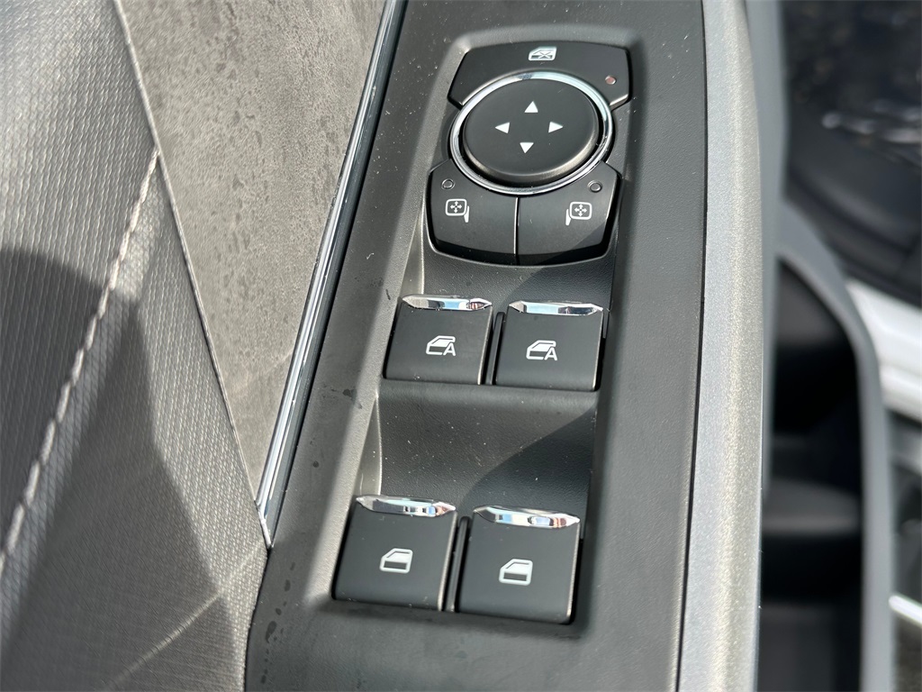 2024 Ford F-150 XLT photo 22