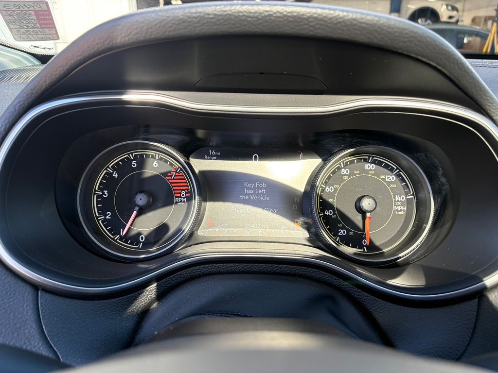 2022 Jeep Cherokee Limited photo 17