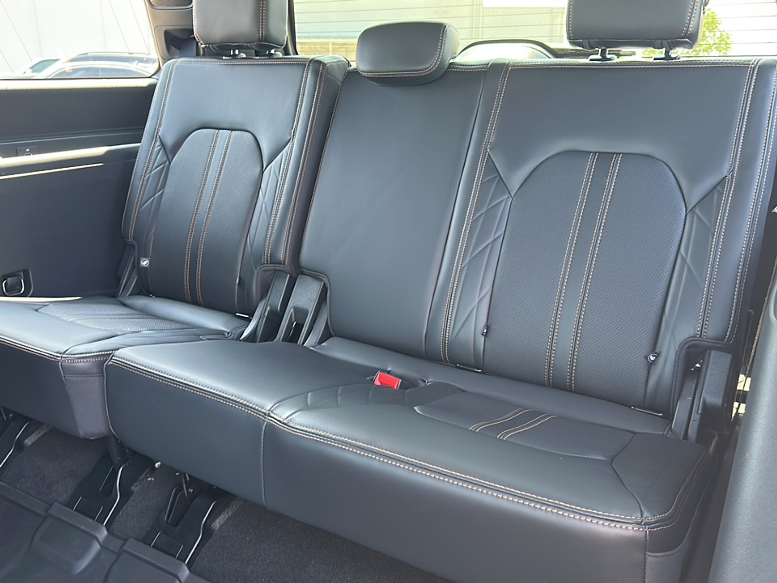 2024 Ford Expedition Platinum photo 7