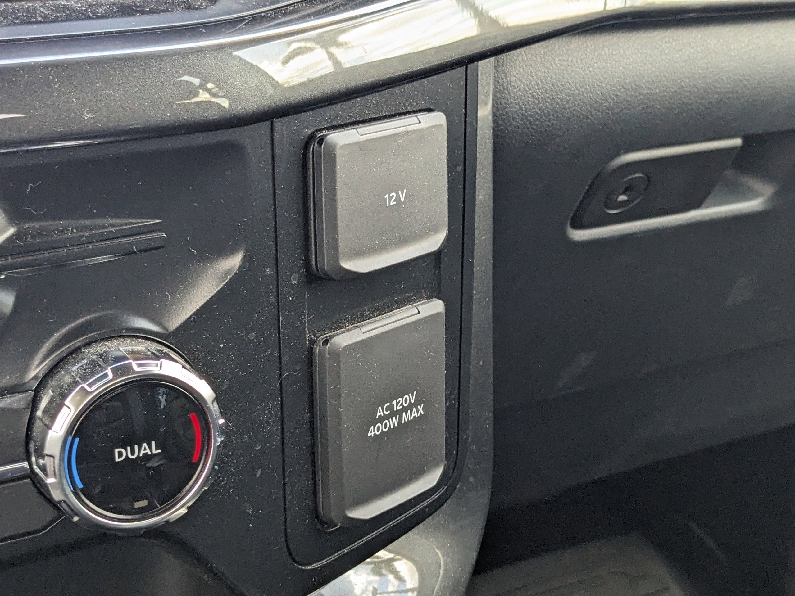 2022 Ford F-150 XLT photo 24