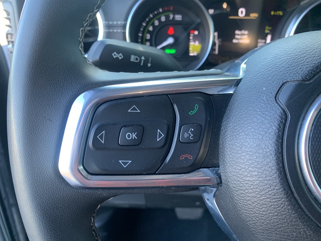 2023 Jeep Wrangler Sahara 4xe photo 10