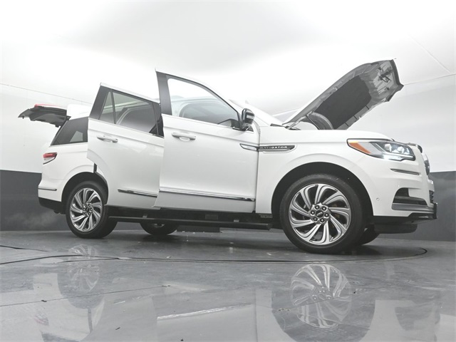 2023 LINCOLN NAVIGATOR - Image 53