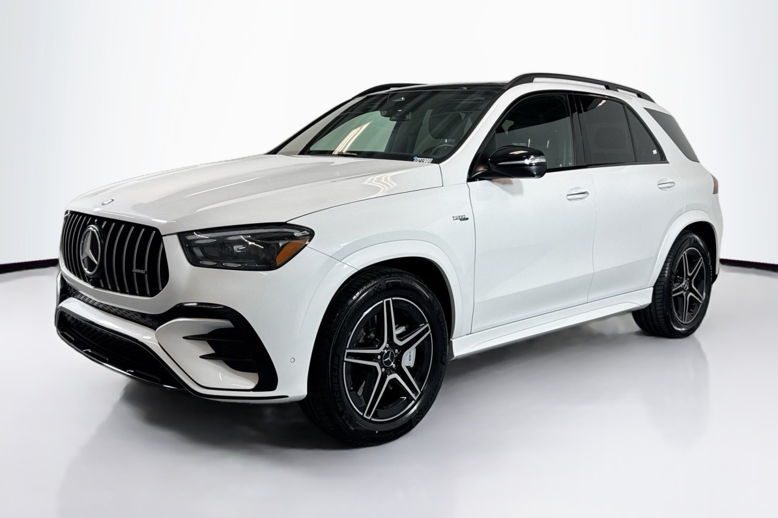 2025 Mercedes-Benz GLE AMG GLE 53's photo
