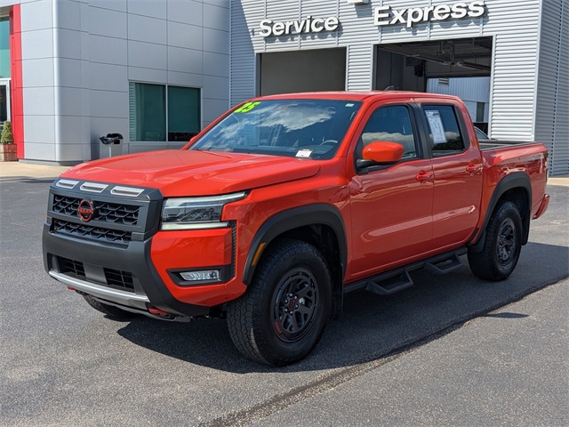 2025 Nissan Frontier PRO-4X photo 7