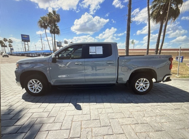 2024 Chevrolet Silverado 1500 LT photo 4