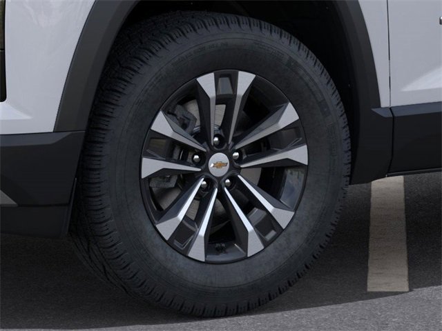 2026 Chevrolet Equinox LT photo 9