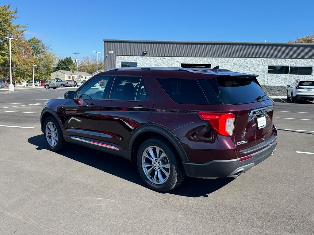 2023 Ford Explorer Limited photo 2