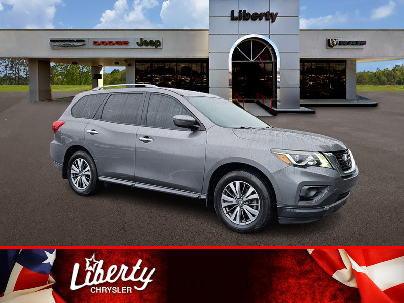 2018 Nissan Pathfinder S