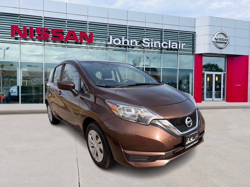 2017 Nissan Versa Note SV's photo