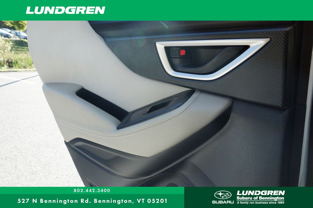 2019 Subaru Forester Base photo 14