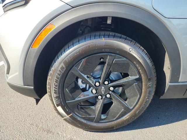 2026 Chevrolet Equinox EV 1LT photo 4