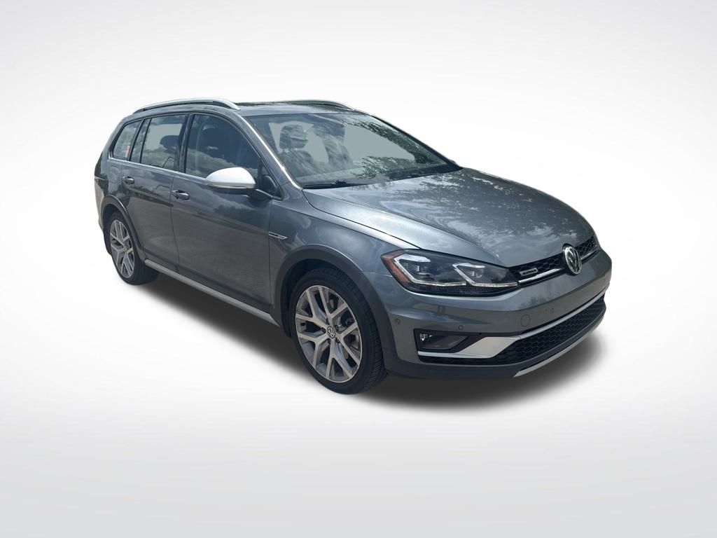 2019 Volkswagen Golf Alltrack TSI SEL photo 3